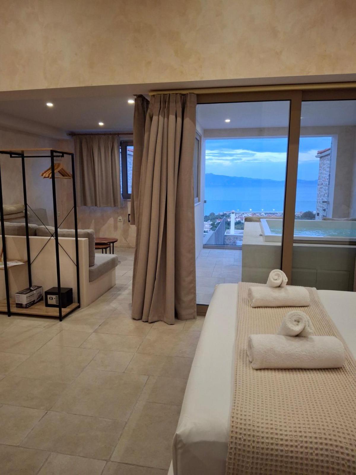 Mani Luxury And In With Private Pools Hotel